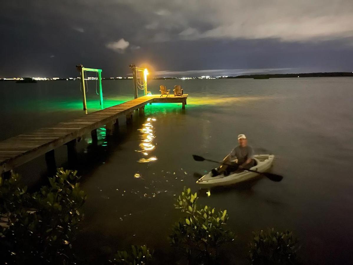 Perfecto'S Retreat- Luxury Cabin Villa St. Petersburg Luaran gambar